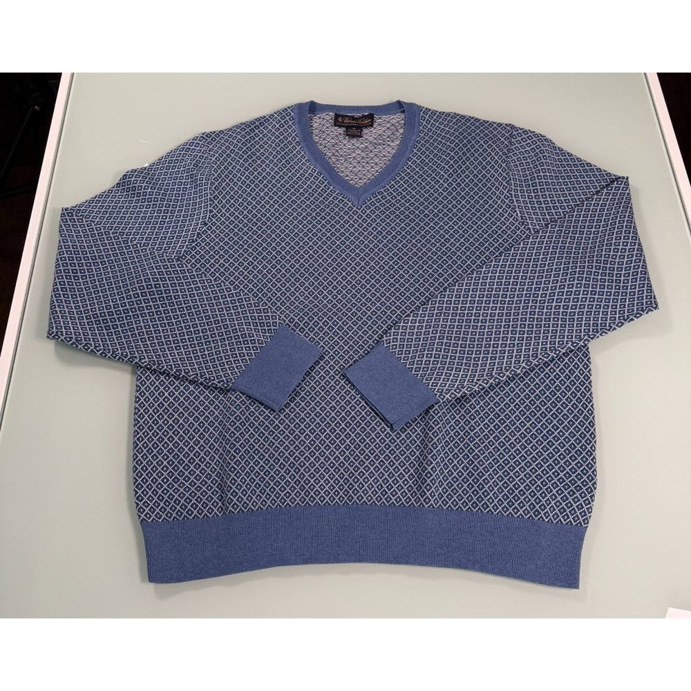 Brooks Brothers V-Neck Sweater Men's XL Blue Diamond Pattern Preppy